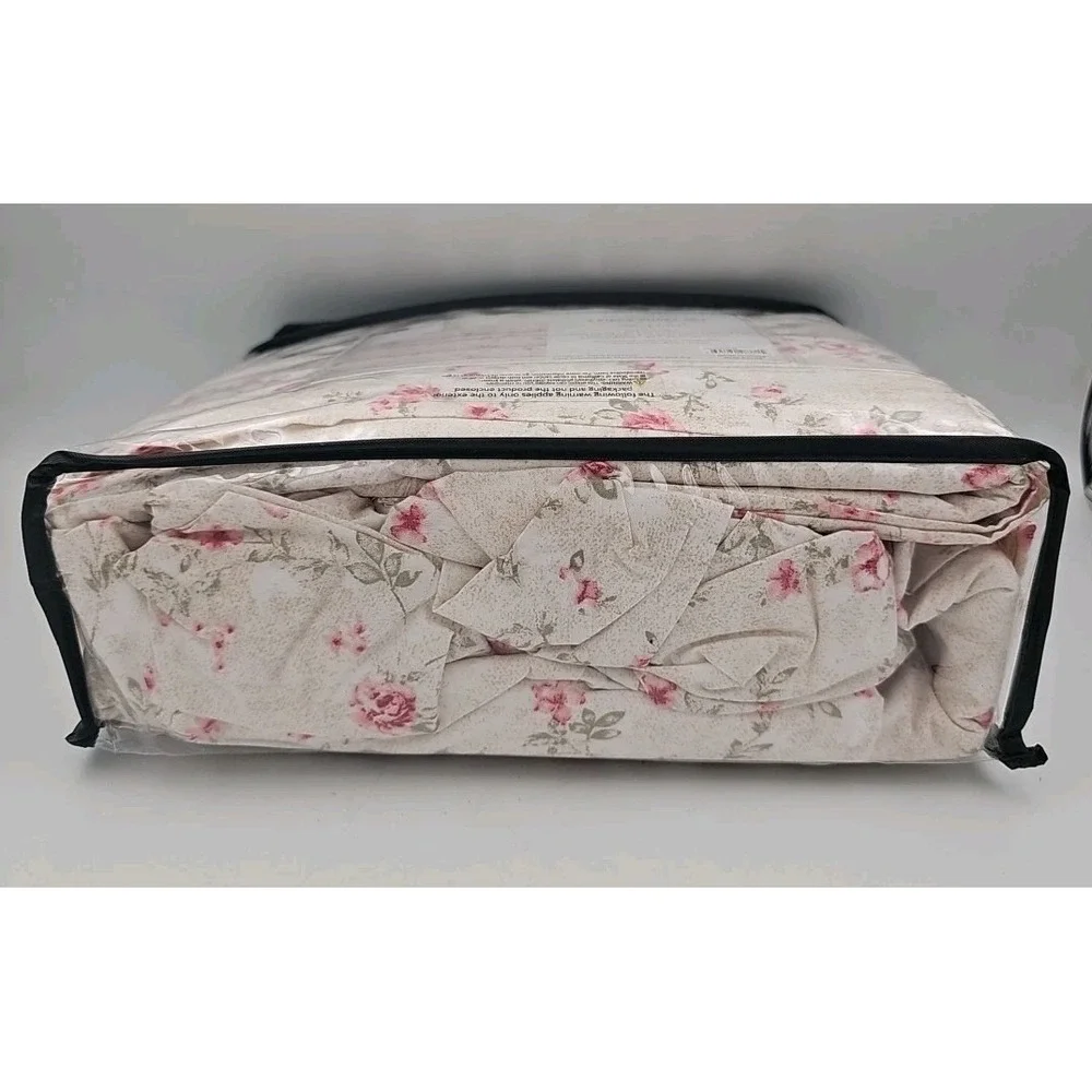 Modern Threads 4-Piece Silky Soft‎ Microfiber Full Size Sheet Set Kashmir Rose